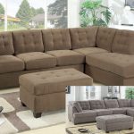 أريكة من جلد الغزال في الداخل