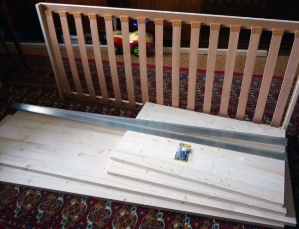 تفاصيل السرير