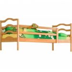 سرير الأطفال مع الجانبين صوفيا