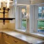 الجدول عتبة أعلى