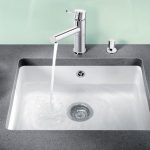 بالوعة السيراميك المدمج في سطح العمل