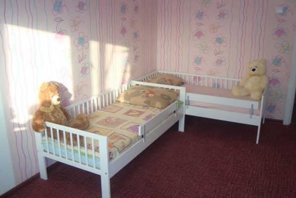 سرير جاليفر في سن المراهقة