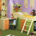 سرير مع طاولة Fruttis