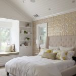 بلاط في داخل غرفة النوم