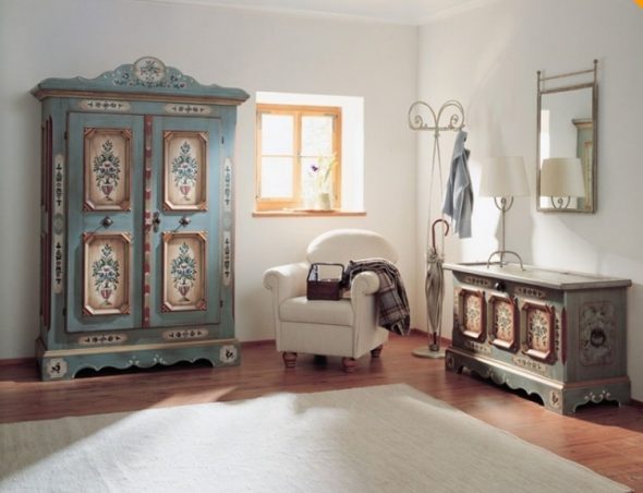 استعادة صورة الأثاث القديم