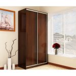 خزانة ملابس منزلقة