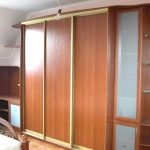 خزانة مغلفة