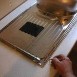 أقحم بالوعة إلى الطاولة