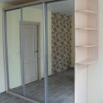 خزانة خزانة معكوسة الصورة