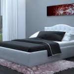 سرير أبيض مع الكتان الأسود