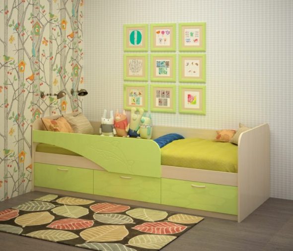 دولفين السرير