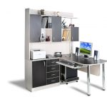 طاولة كبيرة