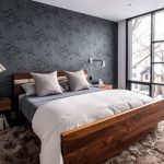 سرير خشبي تفعل ذلك بنفسك في غرفة النوم