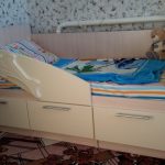 سرير الطفل الدلفين