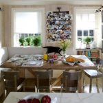 أريكة في الصورة المطبخ