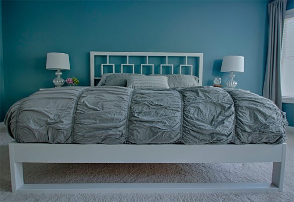 سرير مزدوج الانتهاء