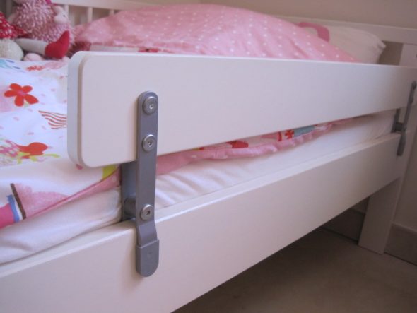 حافة من ايكيا