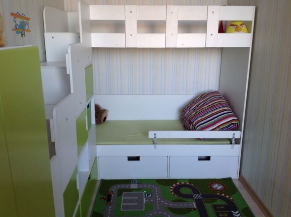 الجانب ايكيا