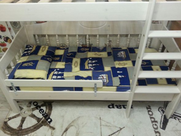 الجانب ايكيا