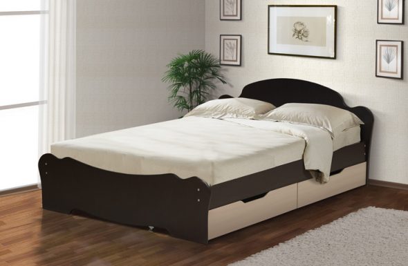 سرير مع أدراج