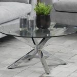 طاولة زجاجية مستديرة