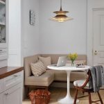 المطبخ مع أريكة