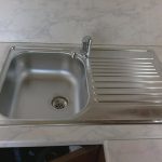 تغسل فوق كونترتوب