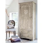 استعادة الأثاث القديم الزنجار