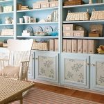 خزانة قديمة أو مزعجة فقط