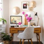 طاولة لشجرة تلميذ