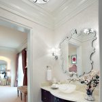 إطار مرآة الحمام