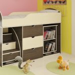 أسرة الأطفال Orbit14 الصغيرة للأطفال عجب الزاوية