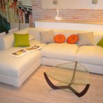 أرائك بدون مساند للذراعين