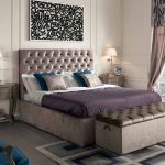 سرير مزدوج مع اللوح الأمامي