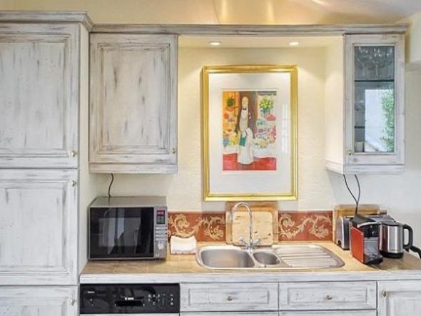 أثاث المطبخ مصطنعة العمر