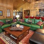 أريكة خضراء زاهية