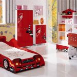 أسرة غير عادية للحضانة