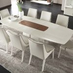 غرفة طعام جديدة