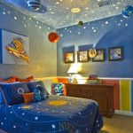 تغطية على السرير لصبي الكوكب