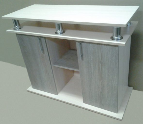 قاعدة التمثال المستطيلة للحوض