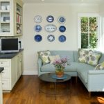 أريكة زاوية أنيقة في المطبخ