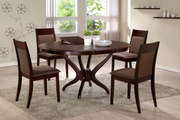 طاولة دومينيك