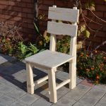 كرسي الشجرة للعطاء