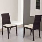 كراسي خشبية لجعل