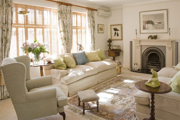 كرسي انجليزى خفيف