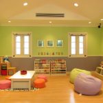 أثاث فرملس في المناطق الداخلية من المنزل