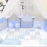 مصدات لحديثي الولادة مع الوسائد