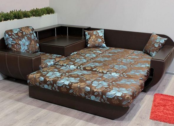 أريكة الأكورديون