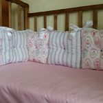 وسائد السرير الجانبية