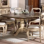 أثاث على الطراز الريفي